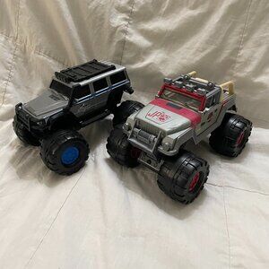 JEEP - Set of 2 - Jurassic Park & Jurassic World
